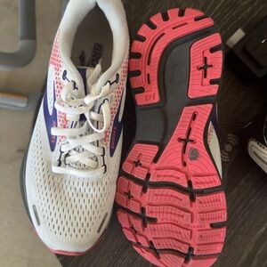 Brooks Women’s Ghost 14 Worn 2x Sz 6.5